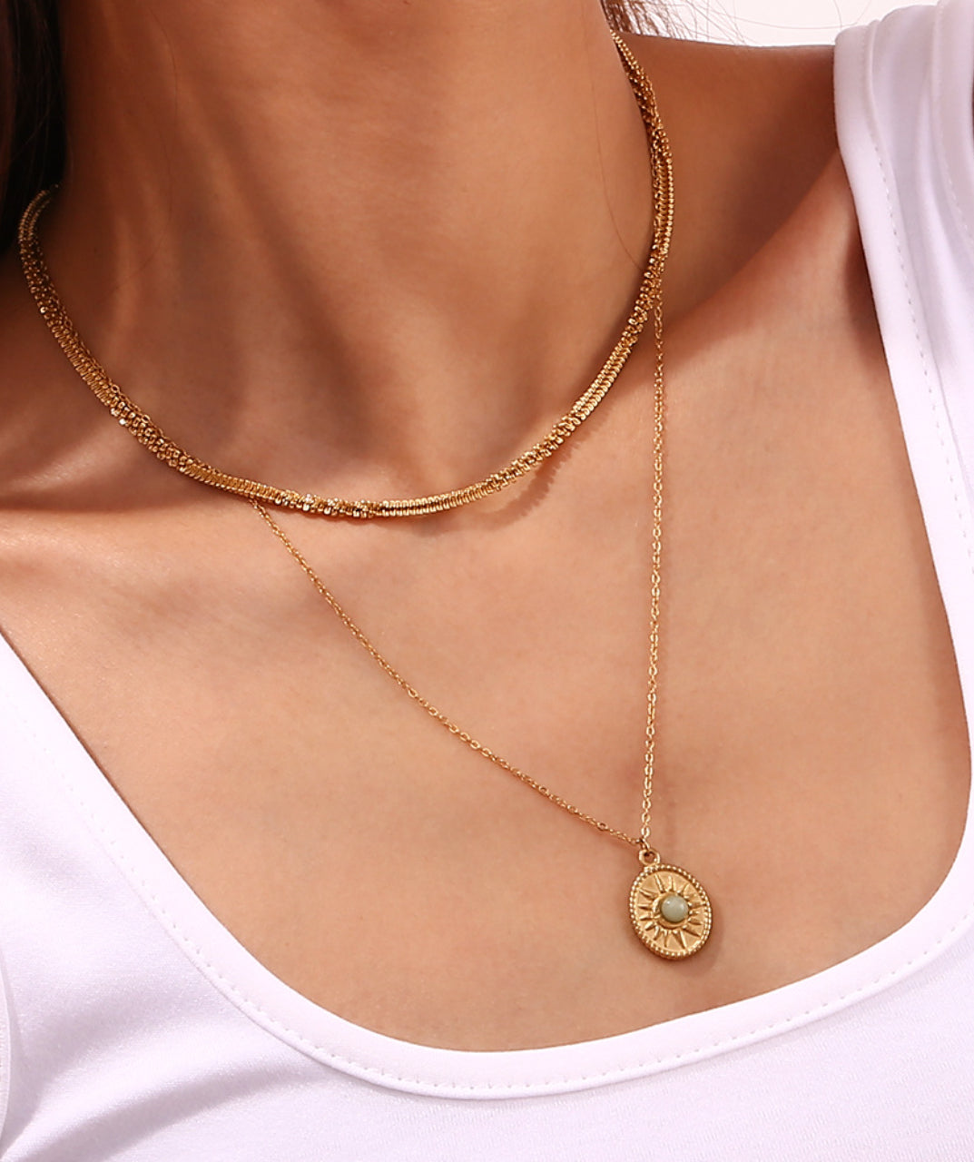 Oval Pendant Necklace