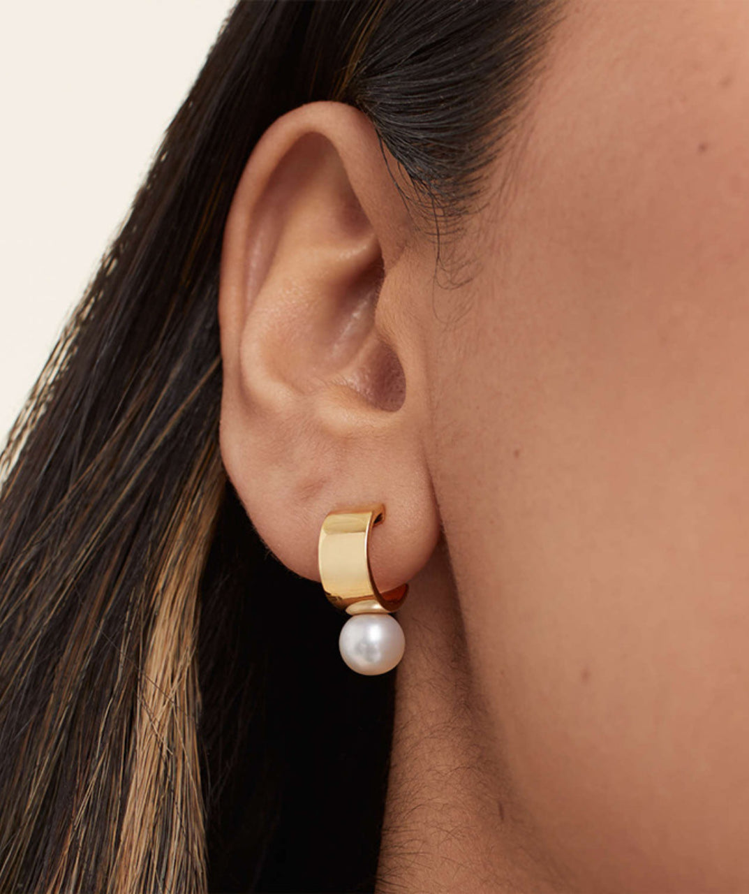 Pearl C-Stud Earrings