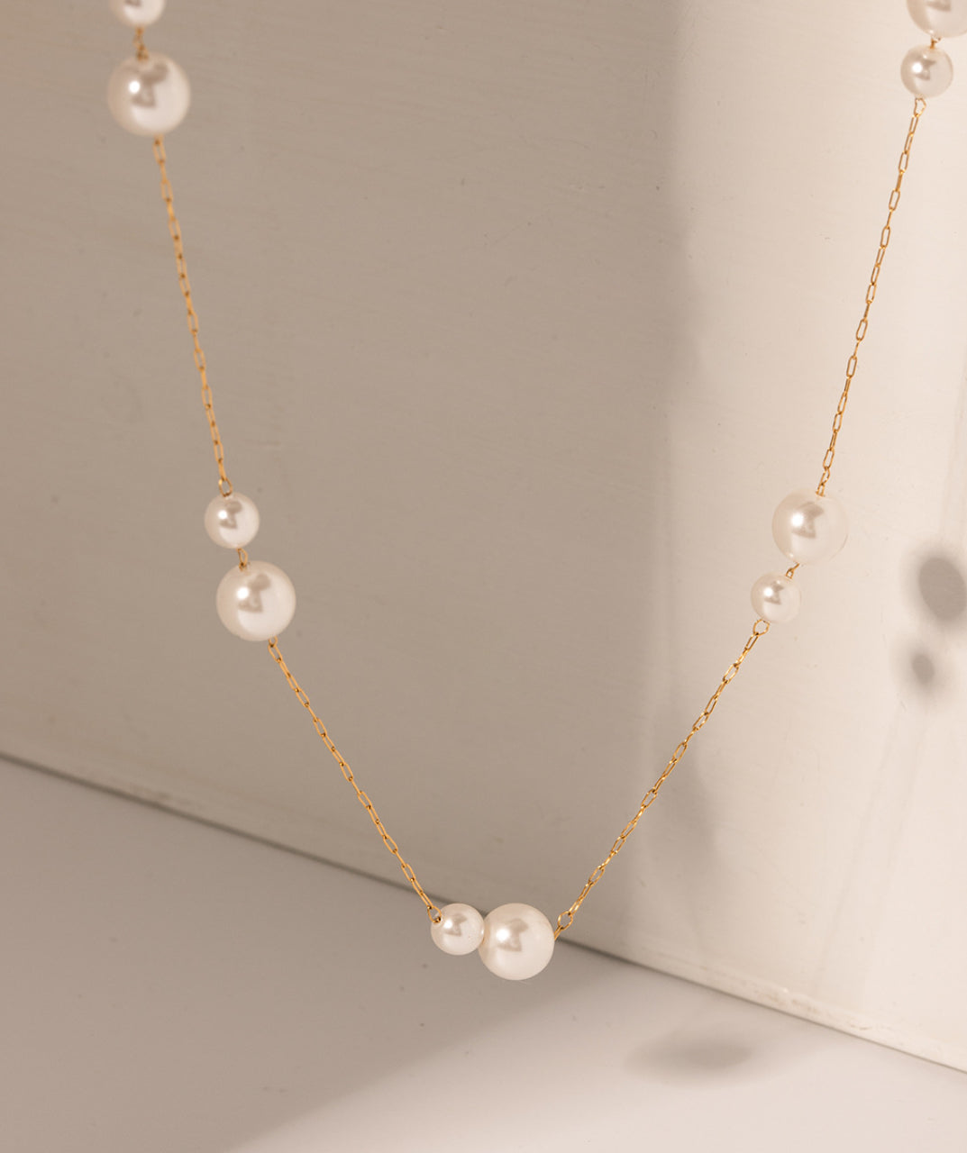 Elegant Pearl Chain Necklace