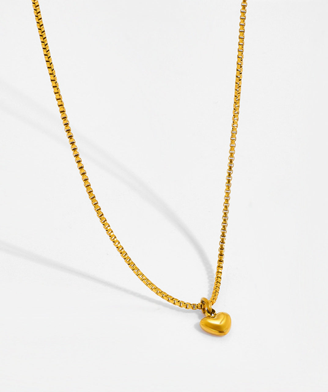 Box Chain Pendant Necklace