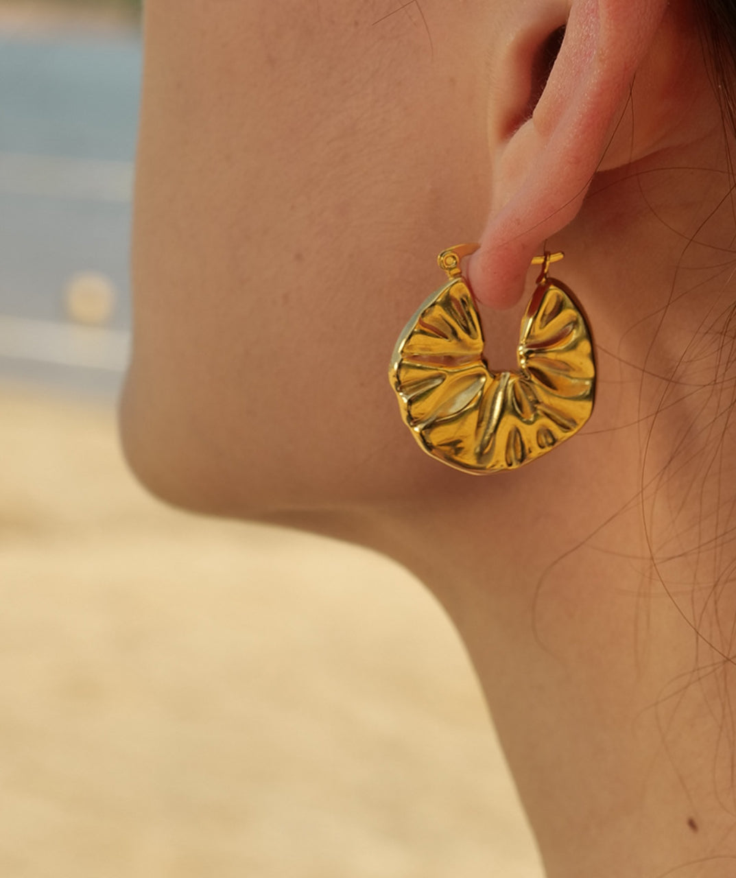 Leaf Pattern Hoop Earrings