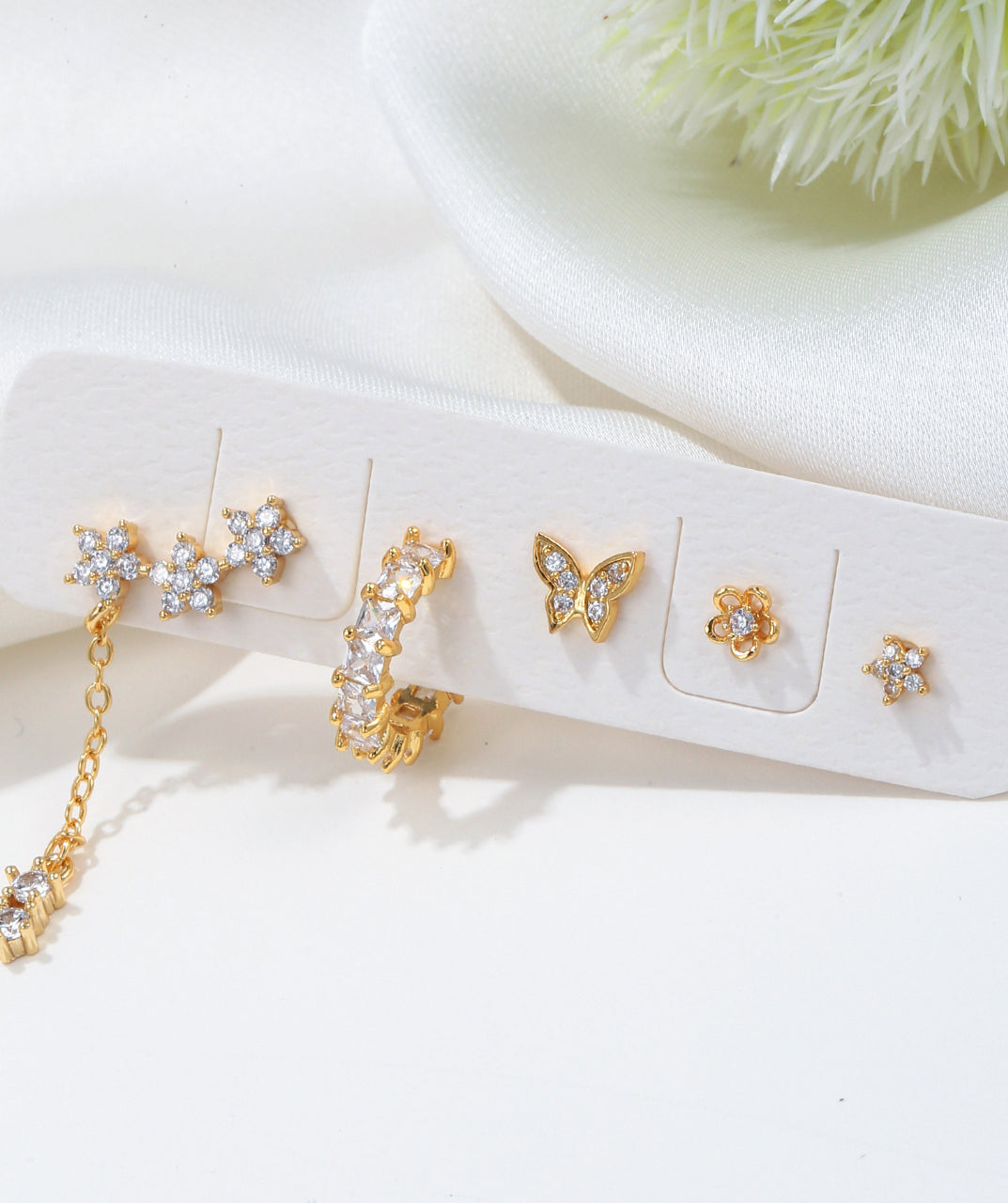 Floral Flutter Earring Set