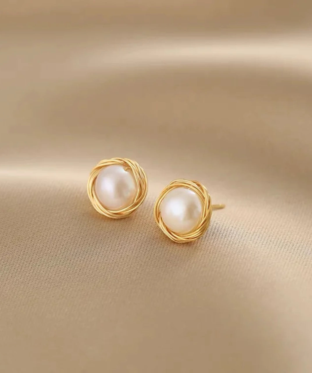 Elegant Pearl Stud Earrings