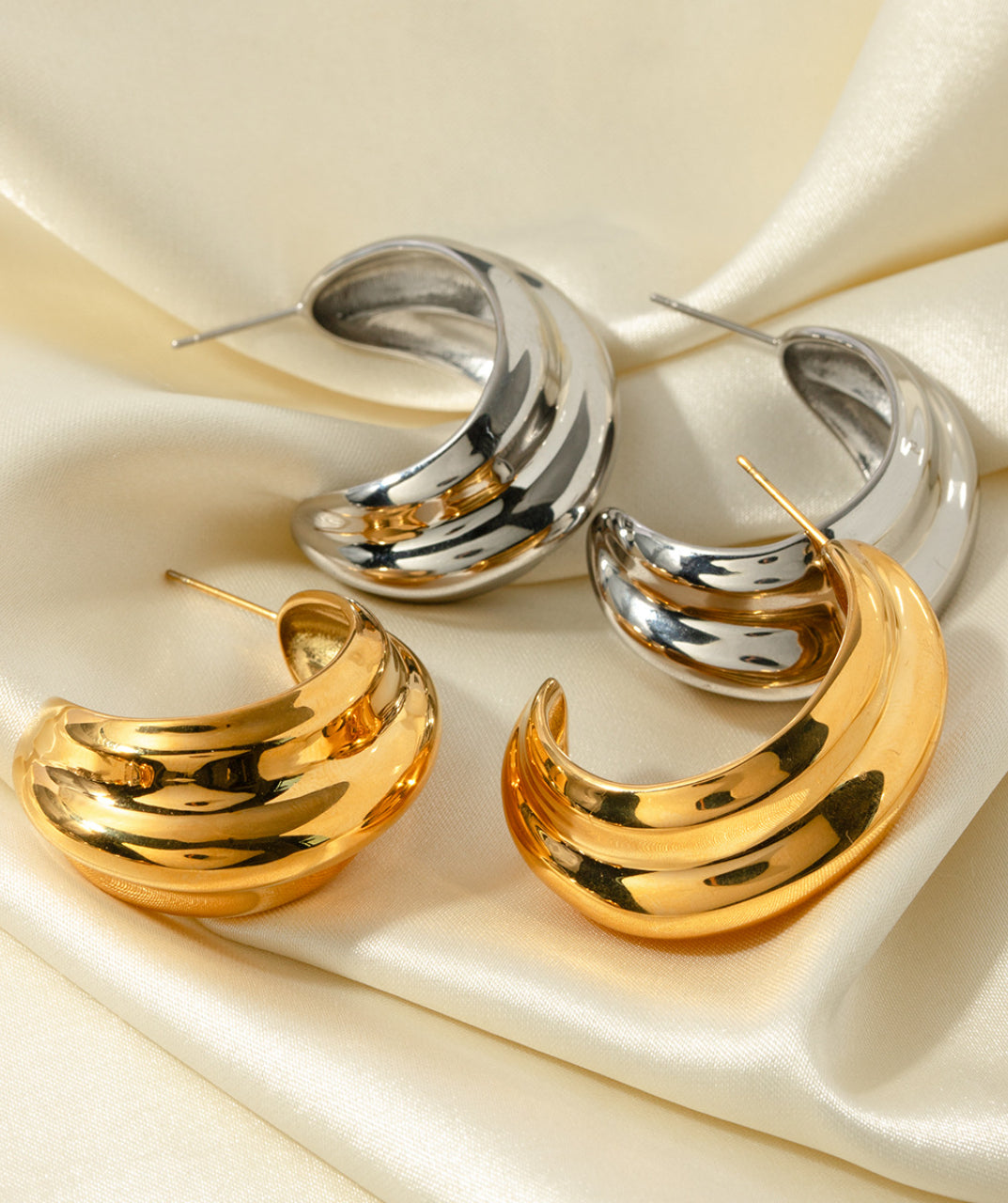 Elegant Gold Hoop Earrings